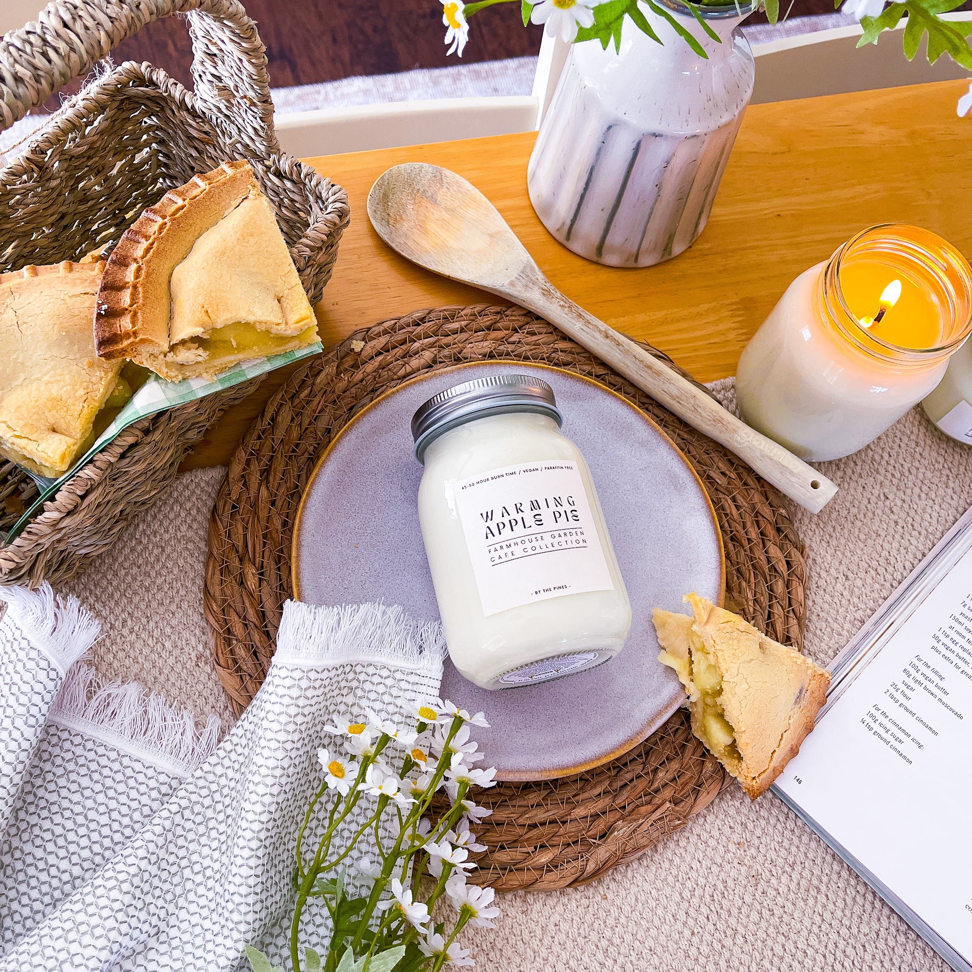 Farmhouse Warming Apple Pie Candle