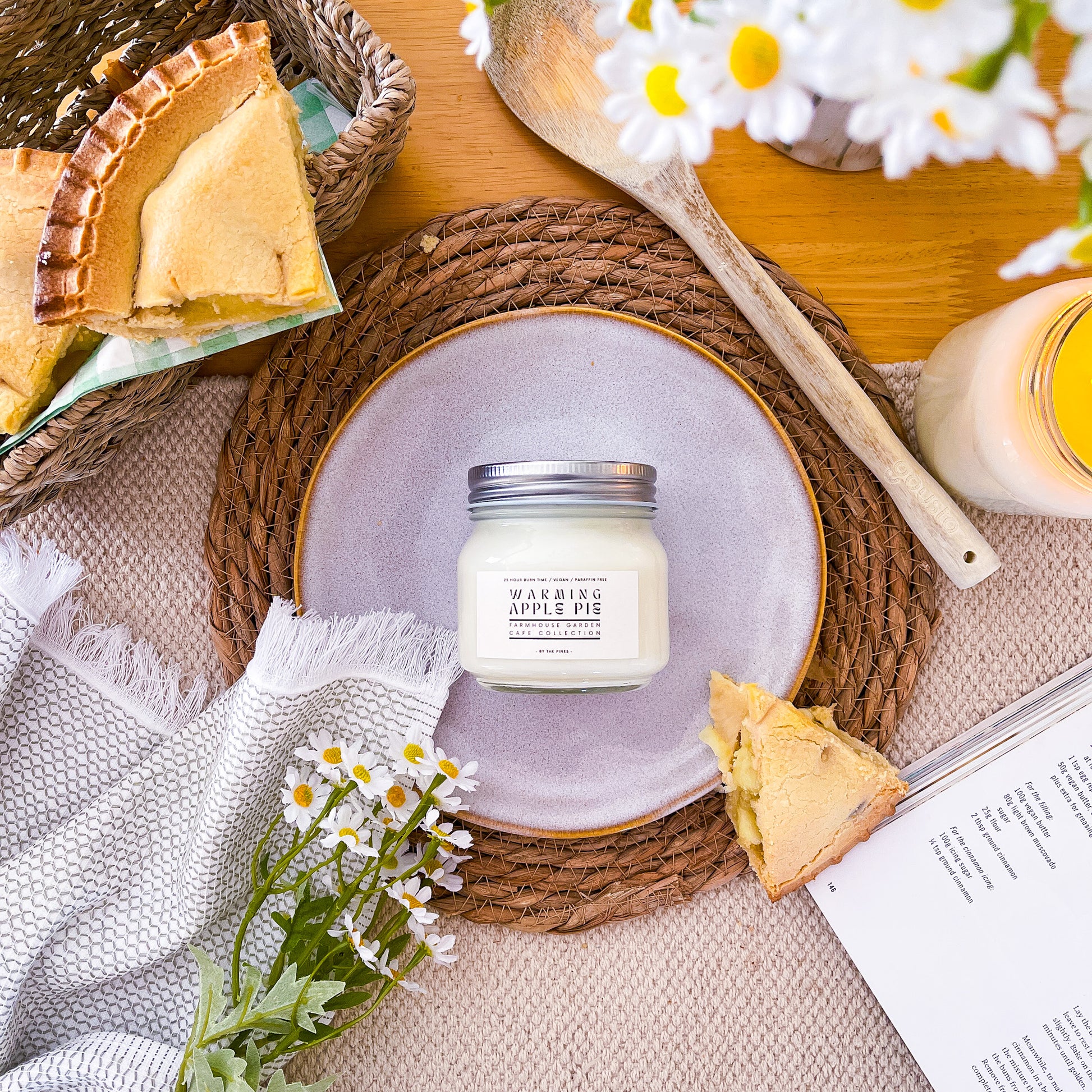 Farmhouse Warming Apple Pie Candle