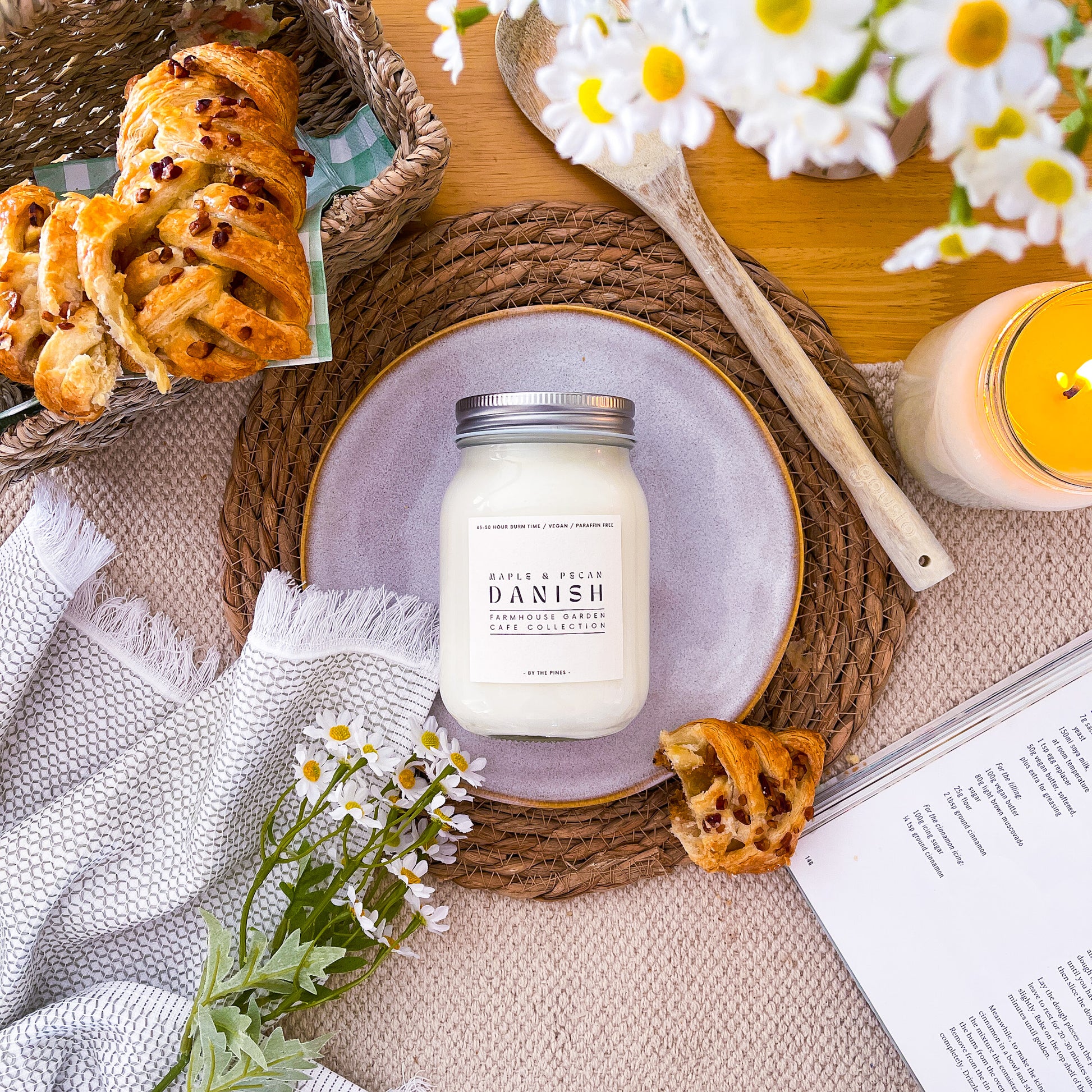 Farmhouse Maple & Pecan Danish Candle