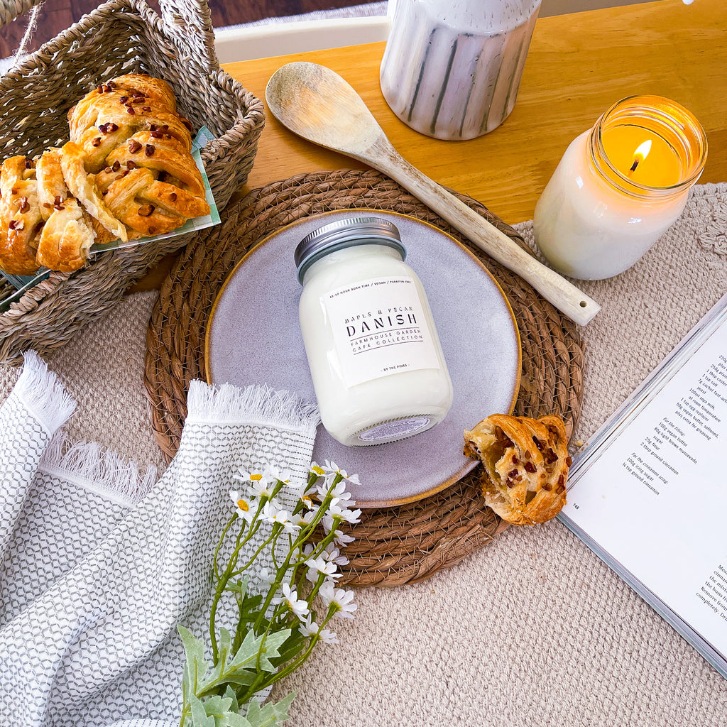Farmhouse Maple & Pecan Danish Candle