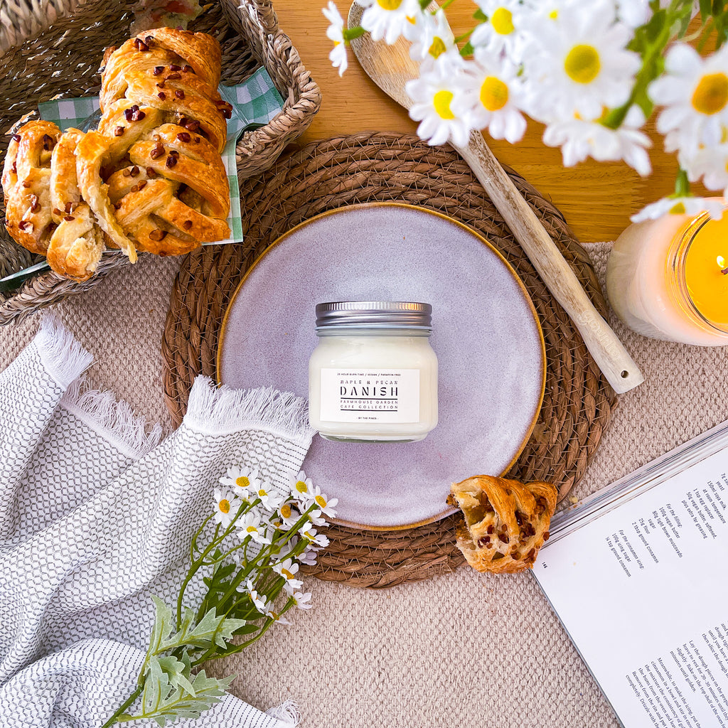 Farmhouse Maple & Pecan Danish Candle