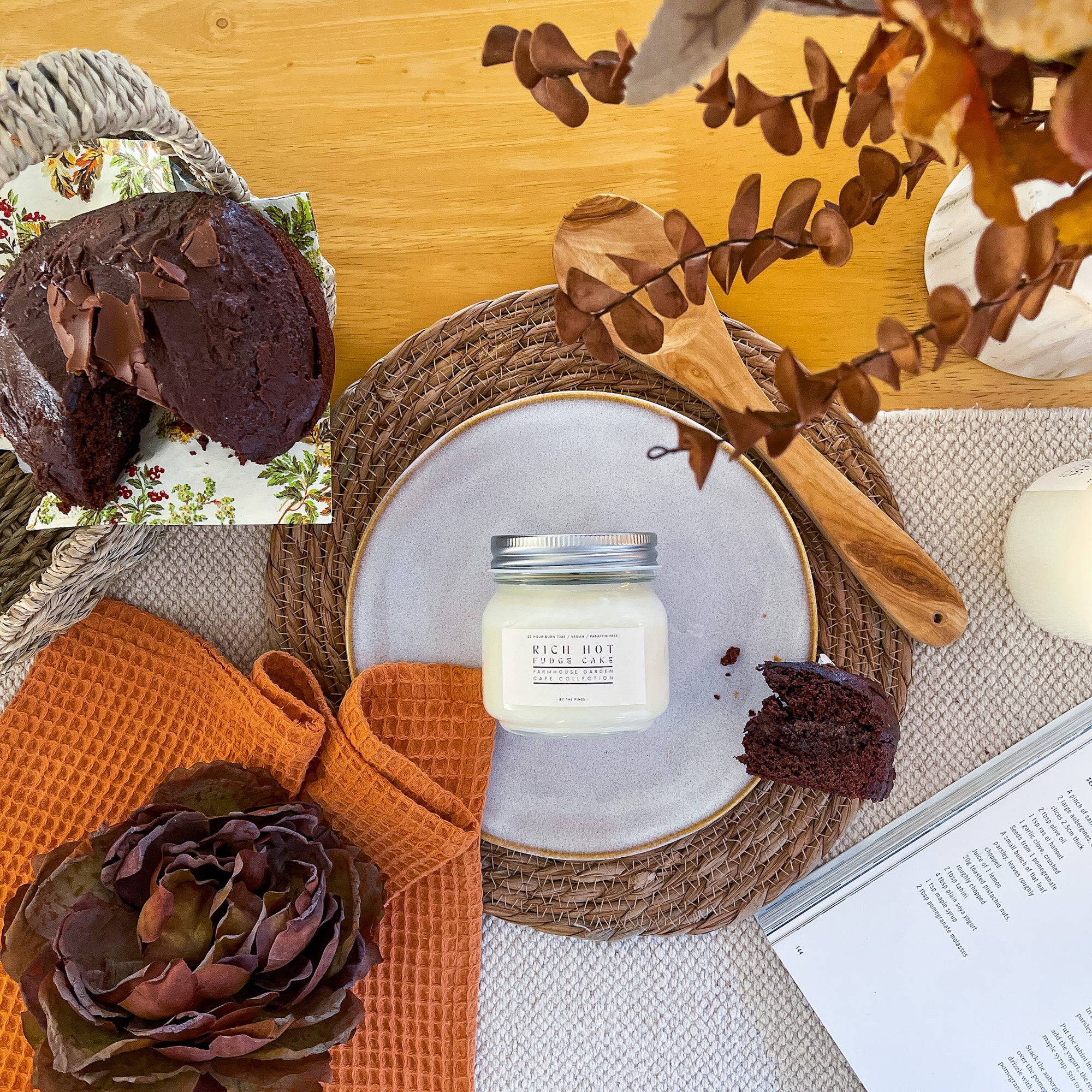 Rich Hot Fudge Cake Farmhouse Candle 200g