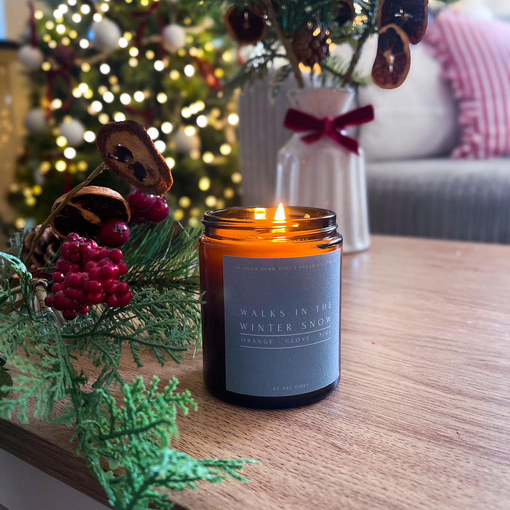 Walks In The Winter Snow Christmas Nature Collection Candle