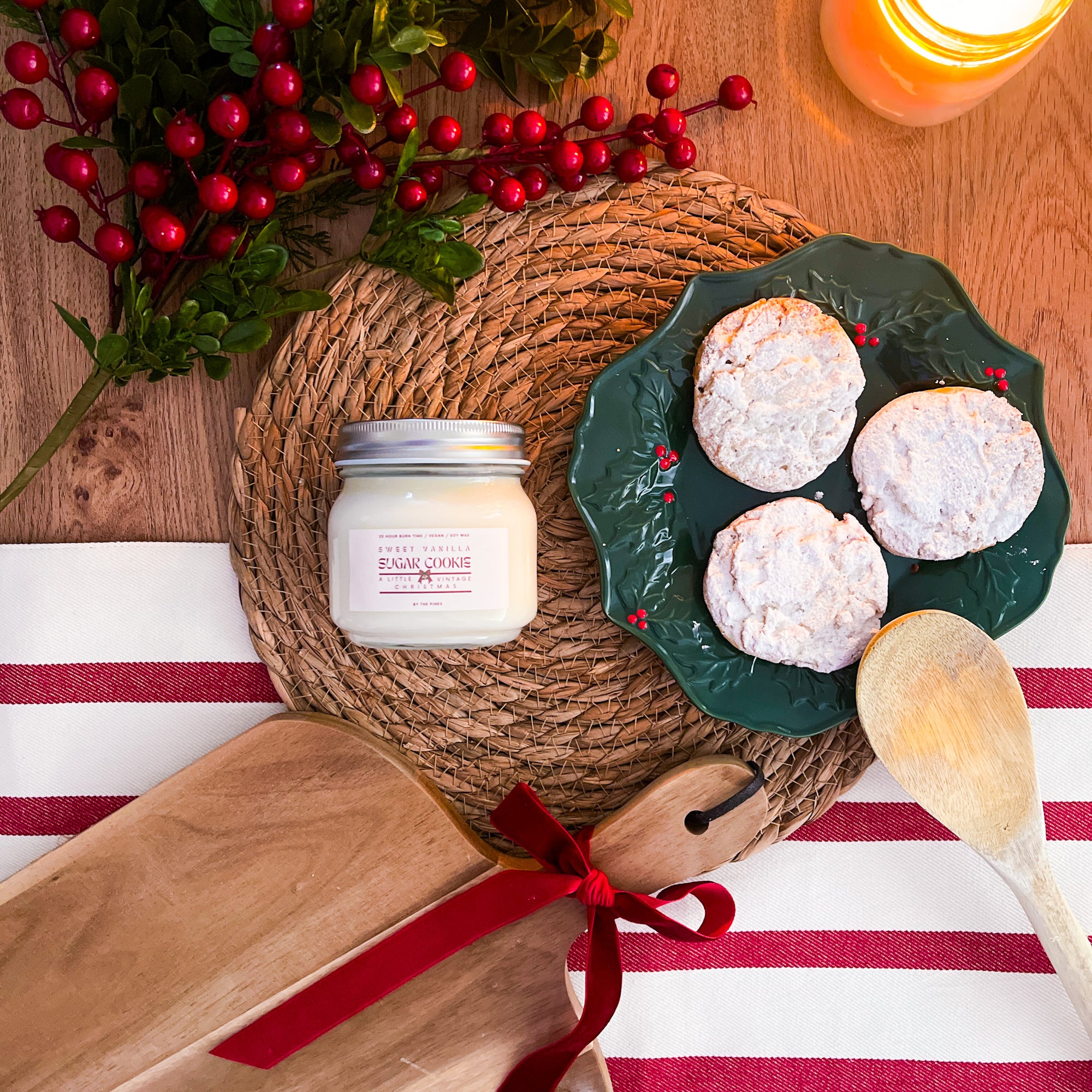 Sweet Vanilla Sugar Cookie Christmas Farmhouse Candle 200g