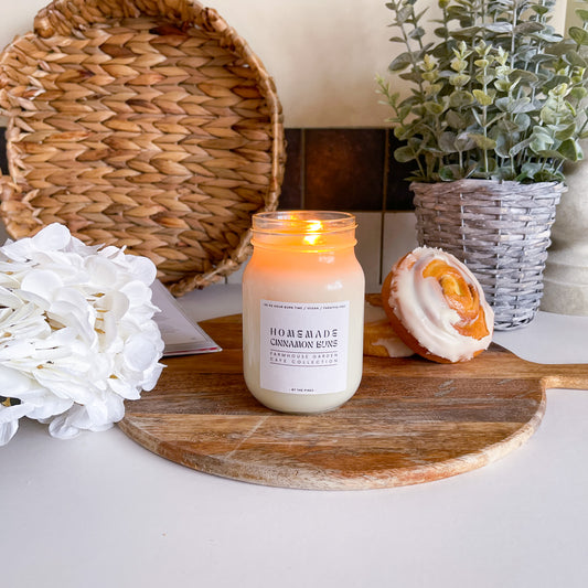 Farmhouse Homemade Cinnamon Buns Candle