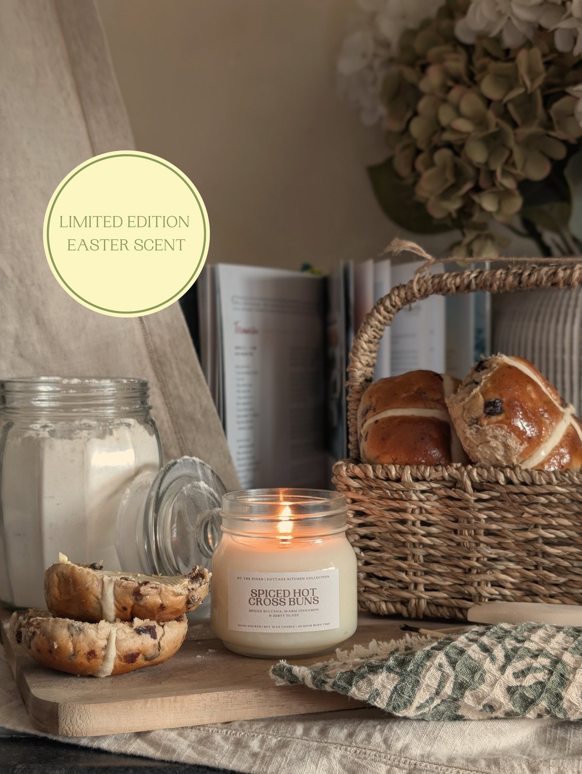 Spiced Hot Cross Buns Candle