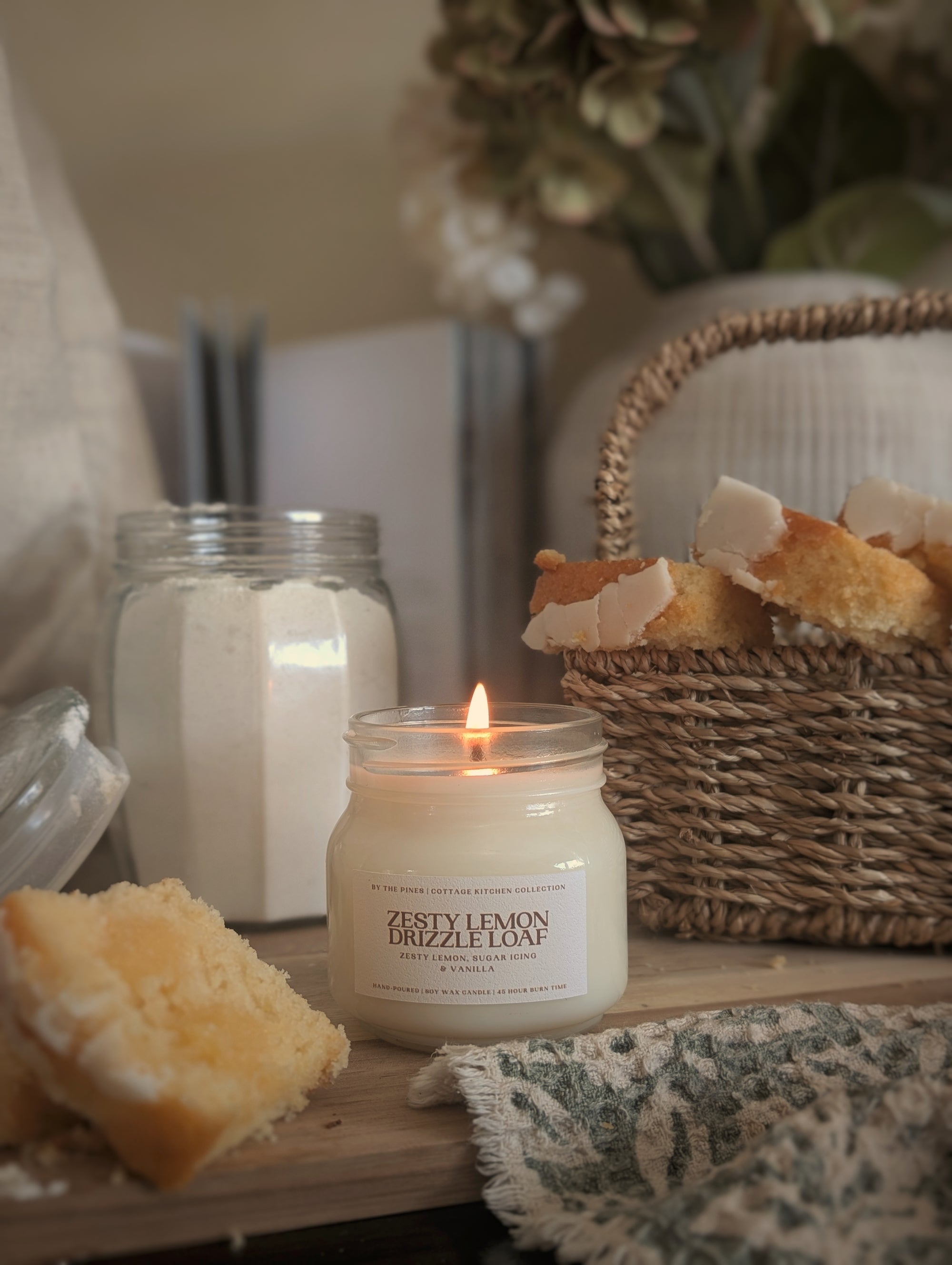 Zesty Lemon Drizzle Loaf Candle