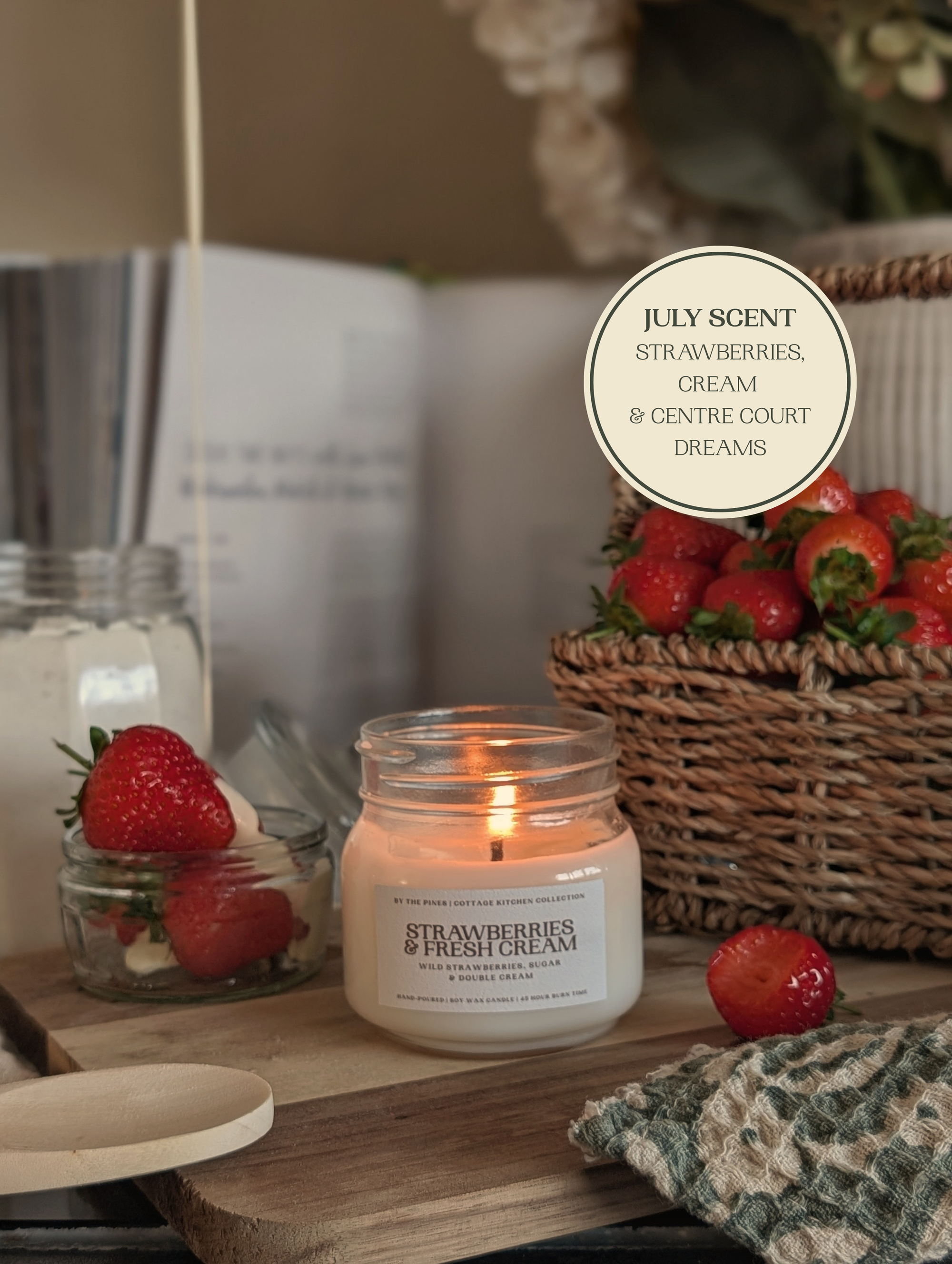 Strawberries & Fresh Cream Candle 200g